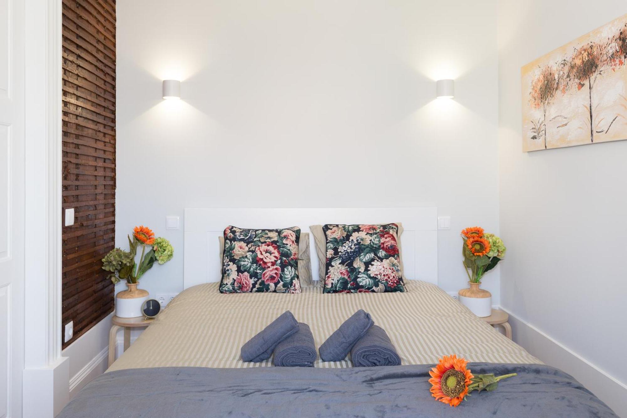 Host Wise - Charming Flat With Netflix - River View Porto Exterior foto