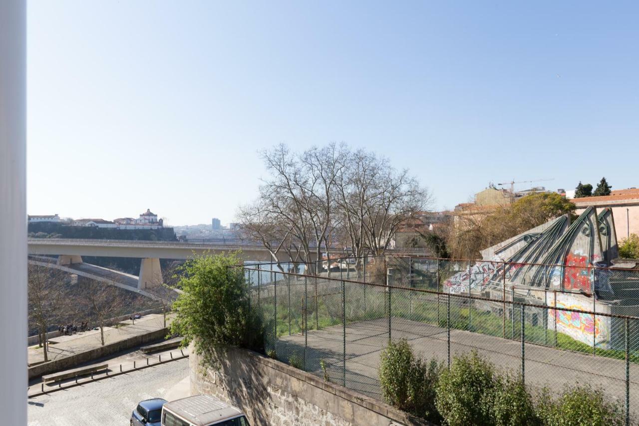 Host Wise - Charming Flat With Netflix - River View Porto Exterior foto