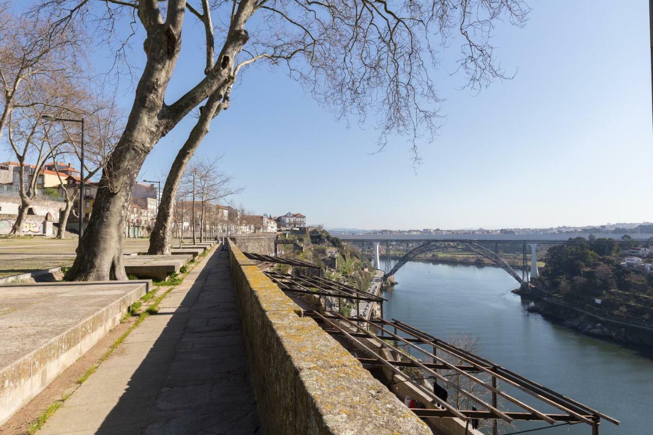 Host Wise - Charming Flat With Netflix - River View Porto Zimmer foto